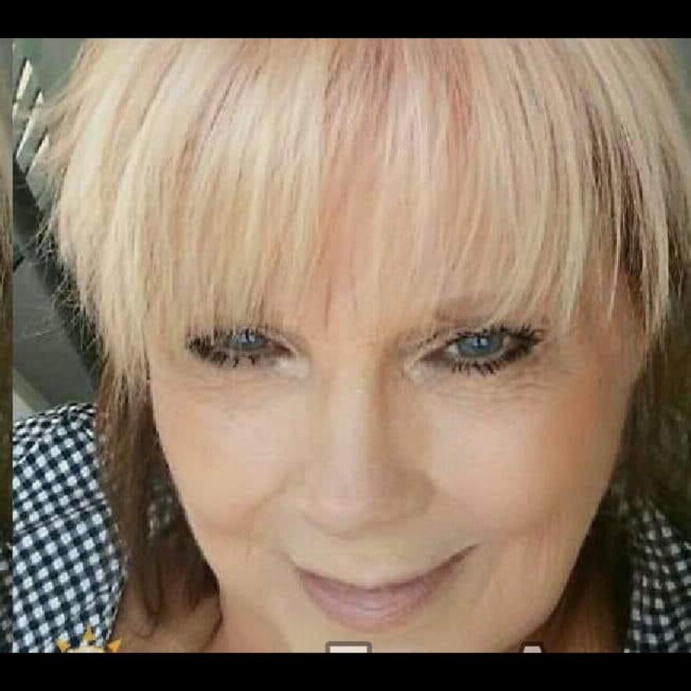 Meet your Posher, Paula